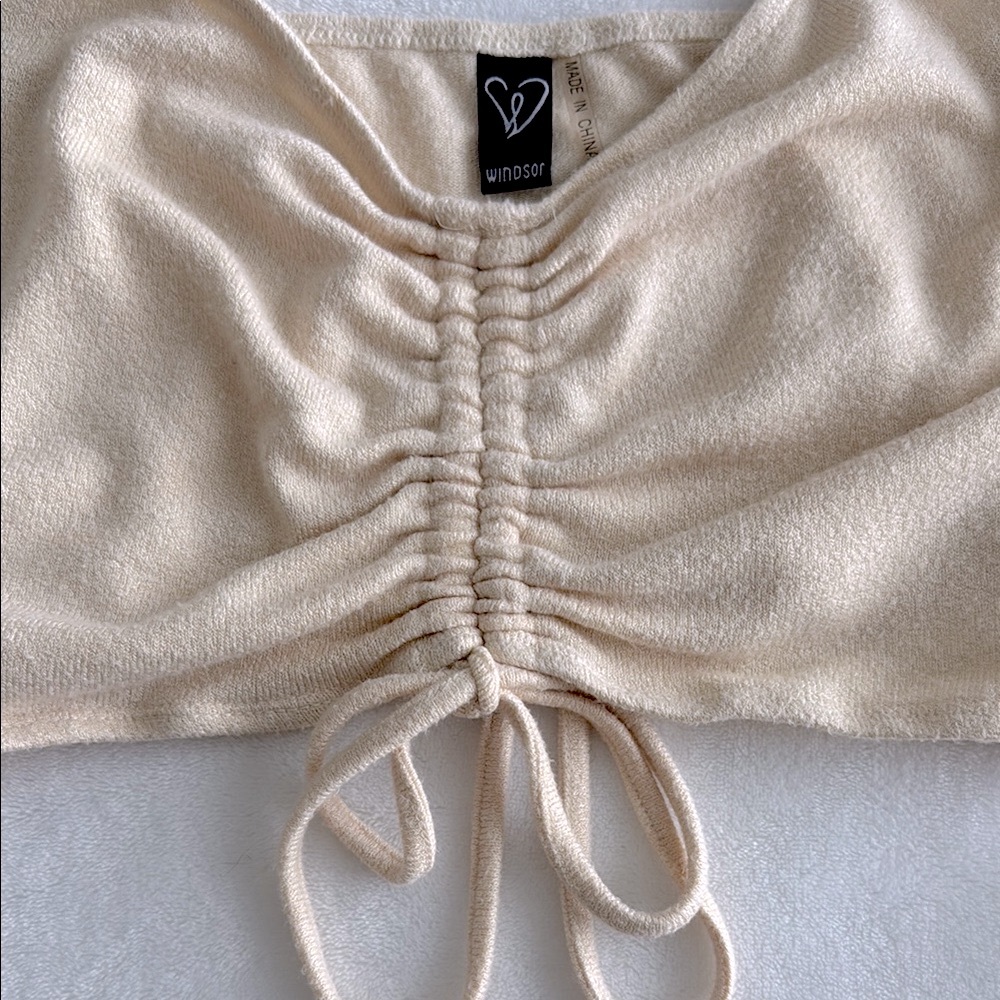 Cream Ruched Crop Top - Picture 2 of 3